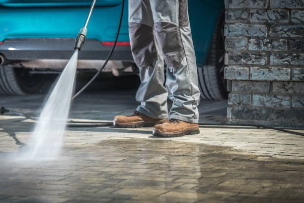 Best Oil Spill Cleanup  in Eastpoint, FL